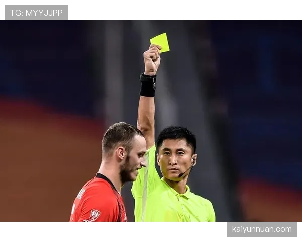 自动停赛规则如何触发？一文说清红牌与累积黄牌的停赛逻辑