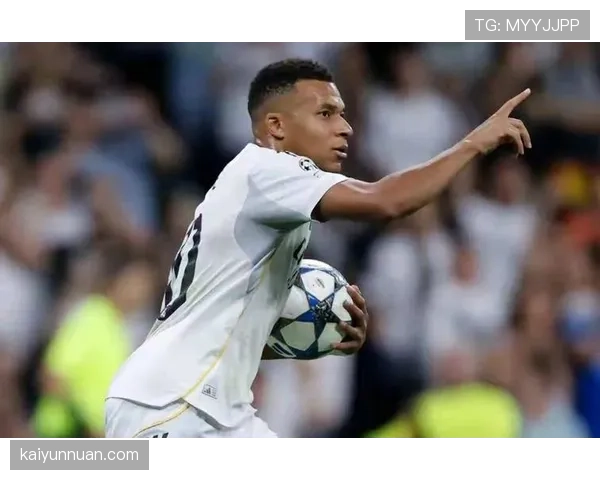 姆巴佩一拿球就终结，皇马进攻反而越踢越单薄？